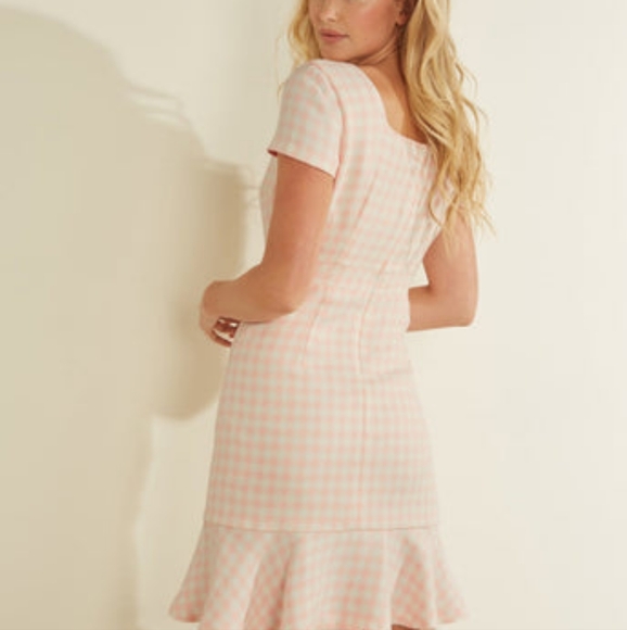 💫 HP! NWT Guess Mini Dress - Picture 4 of 7